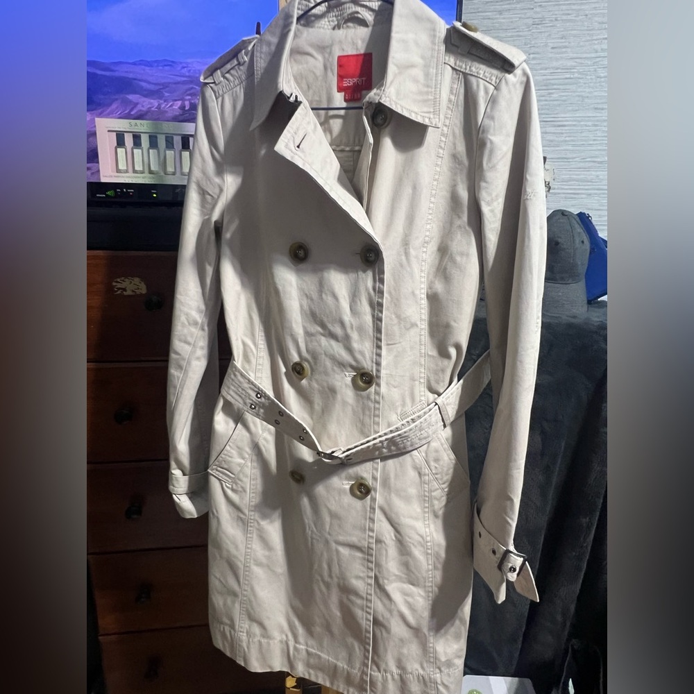 Esprit Classic Double-Breasted Trench Coat with Belt Sand/Beige Size XS/S